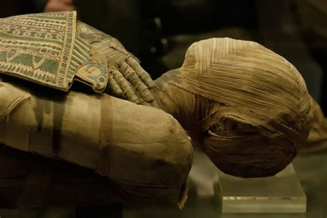 Phantom pharaohs and vengeful spirits: The paranormal aspects of the mummy's curse